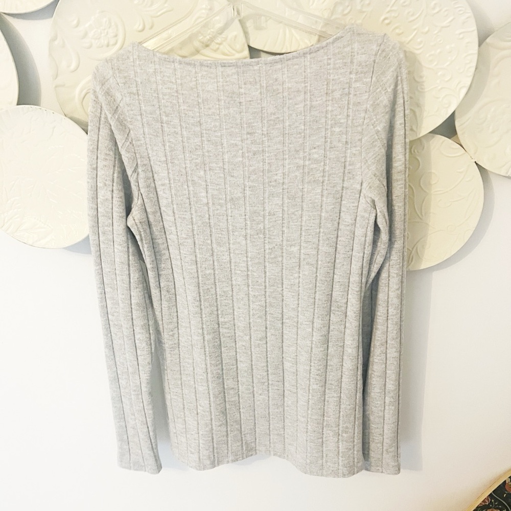 Medium Anthro Grey Ribbed Top - Picture 3 of 5